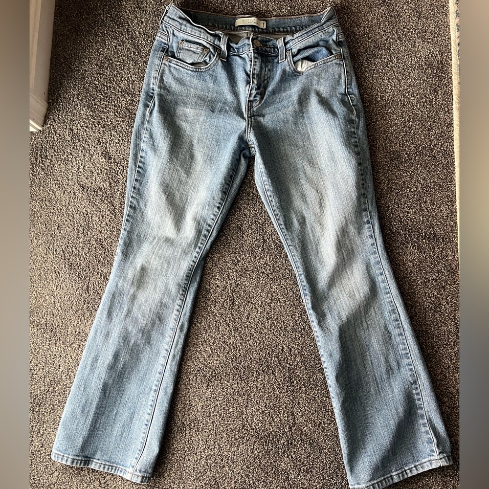 Levi's Women's Light Wash Boot-Cut Jeans